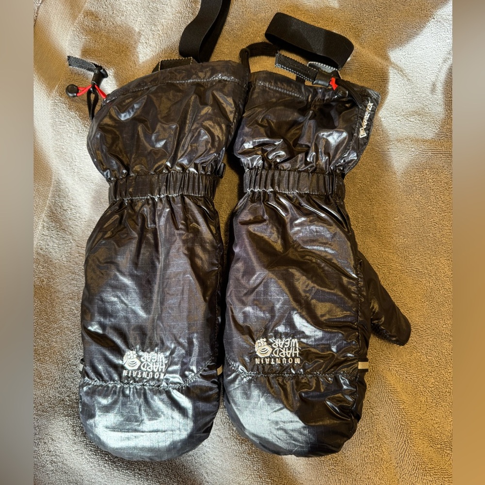 Mountain Hardwear COMPRESSOR™ GORE-TEX® MITT Down Mitten Unisex (M) Like New